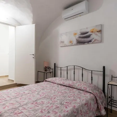 Il Giardino By Interhome Nyaraló