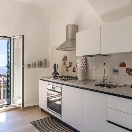 Nyaraló Il Giardino By Interhome Terzorio