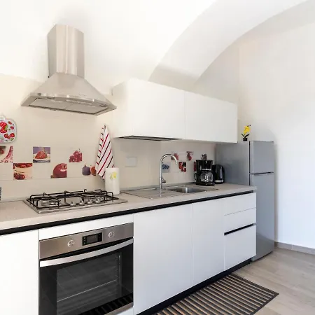 Il Giardino By Interhome Nyaraló